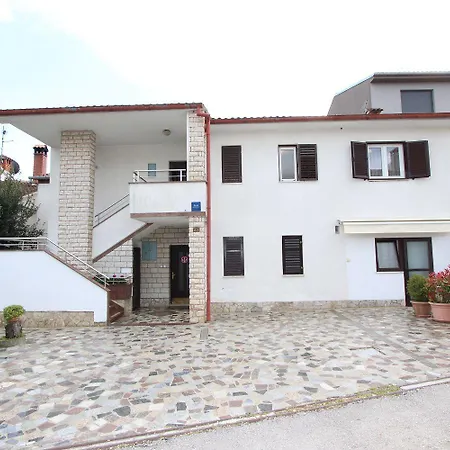 Apartamento Malerisches Mit Grossem Balkon, Grillbereich Und Nur 15 Minuten Zum