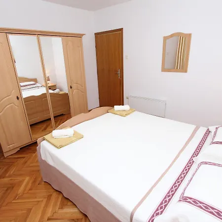 Malerisches Mit Grossem Balkon, Grillbereich Und Nur 15 Minuten Zum Apartamento