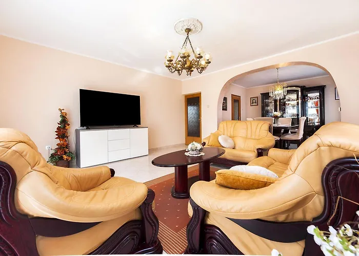 Malerisches Mit Grossem Balkon, Grillbereich Und Nur 15 Minuten Zum Apartamento